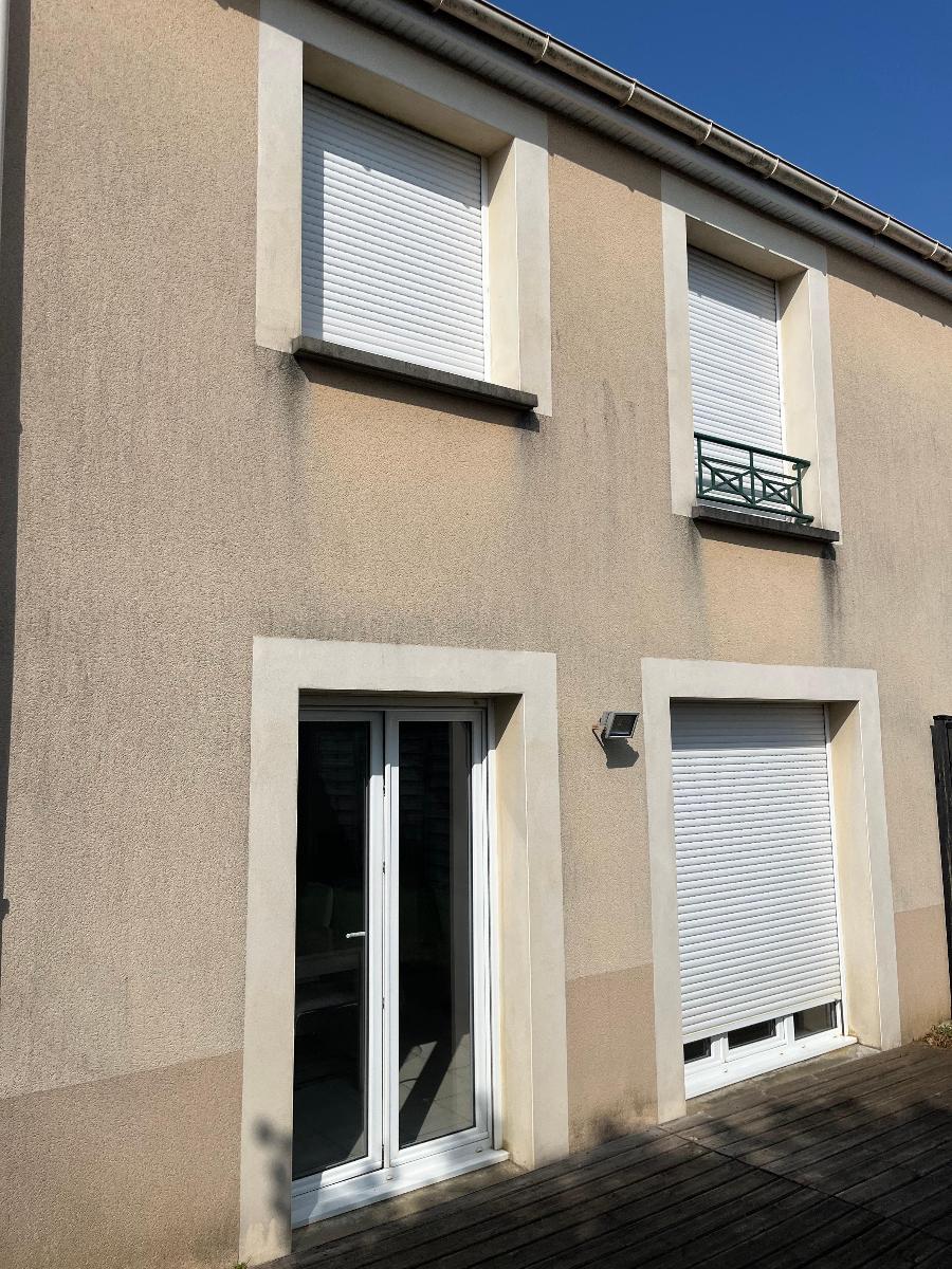 maison 6 pièces - CHANGE