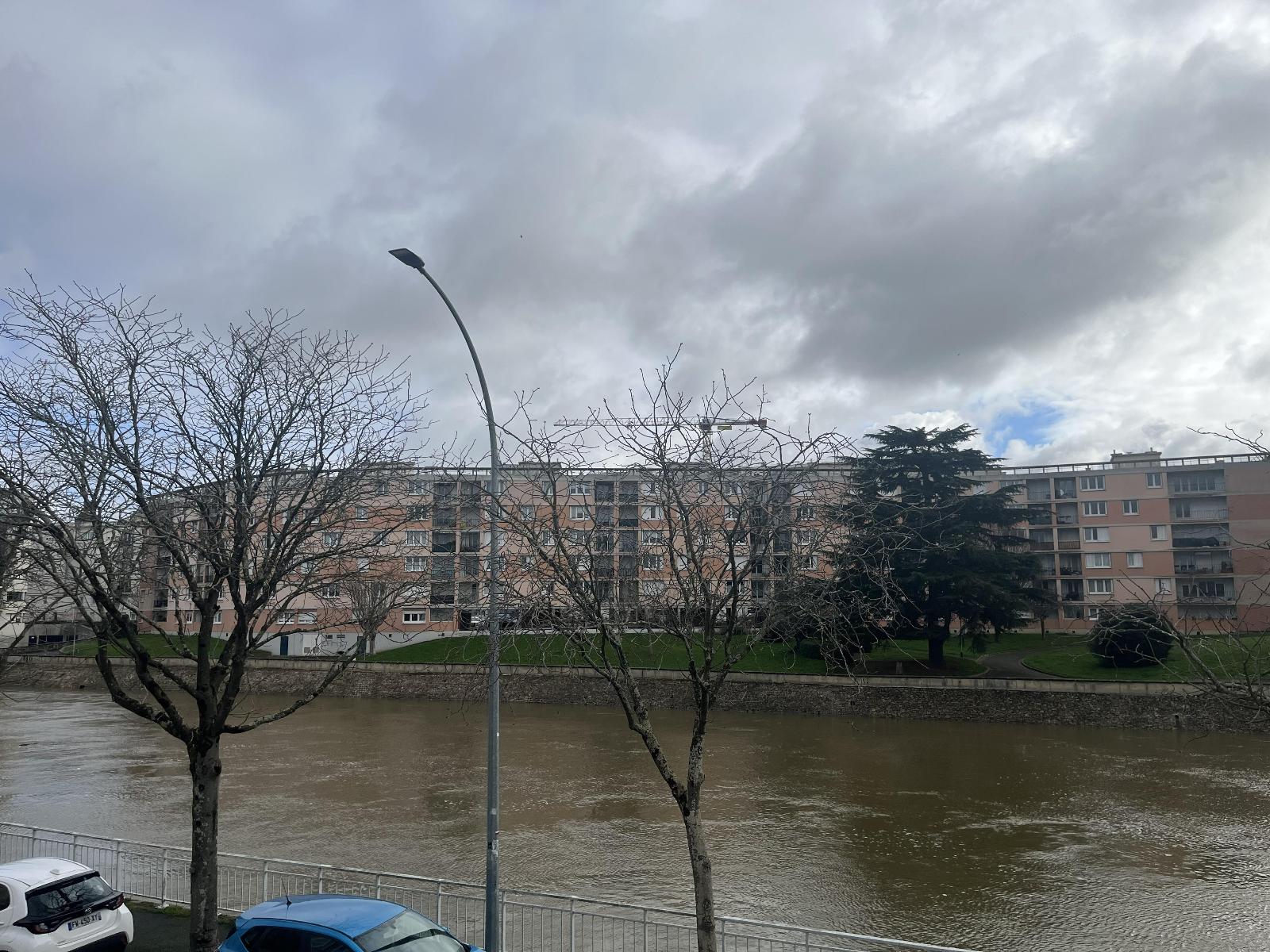 appartement 2 pièces - LE-MANS